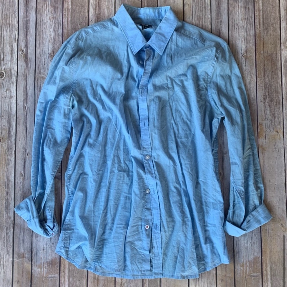 💥2 for $10💥 - Blue H&M Button Down